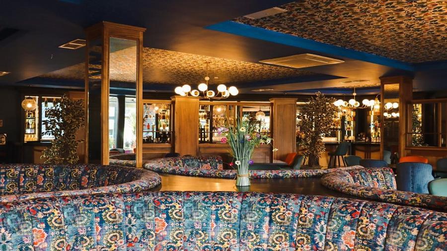 Amber Springs Hotel Gorey Extérieur photo